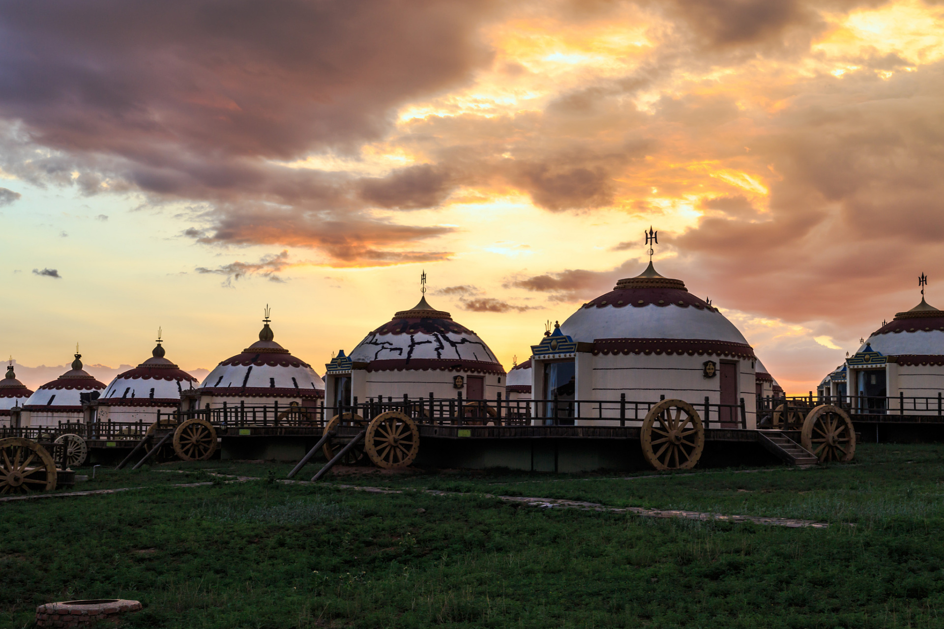 Tour Destination Image